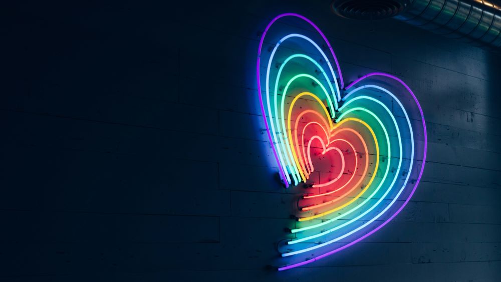 Picture of neon heart in rainbow colours